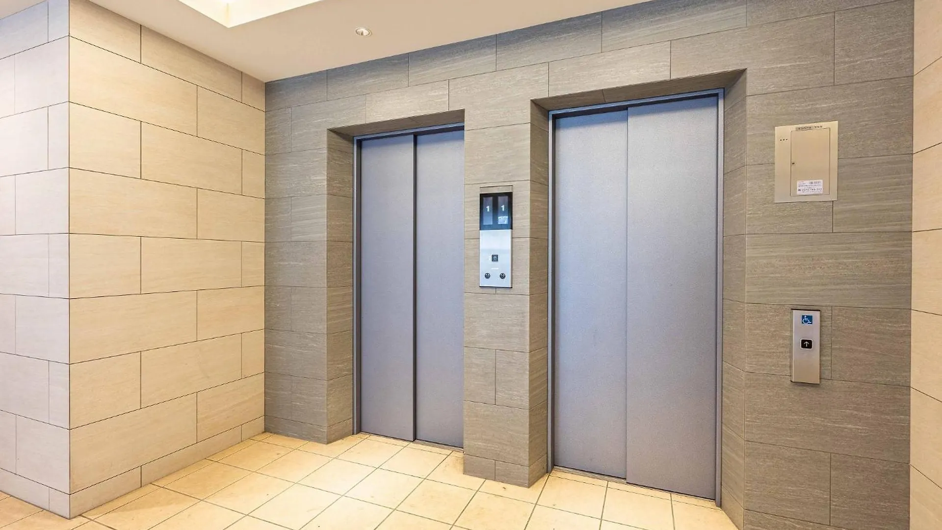 Fds Plaisir Apartment Osaka 0*,