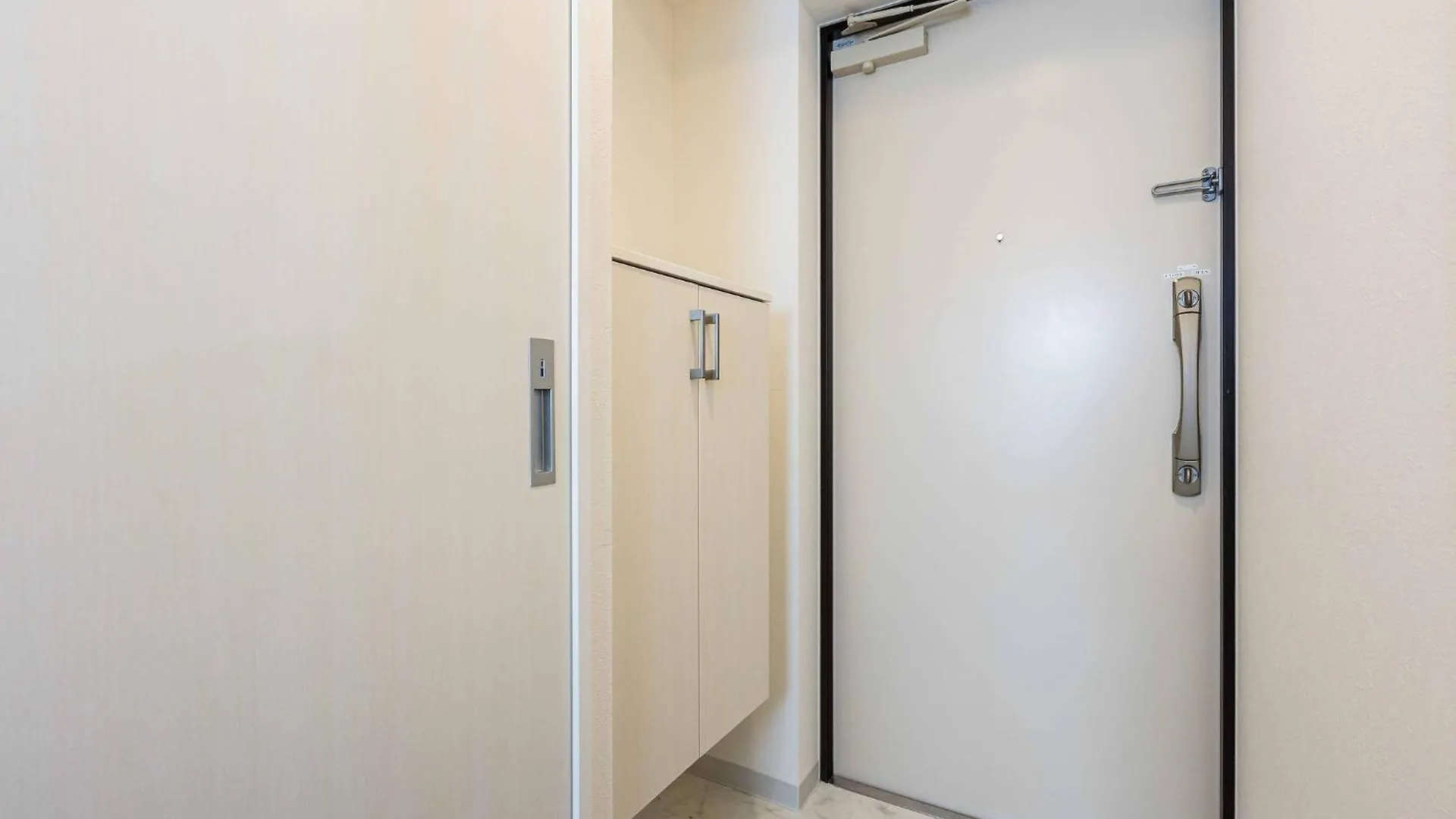 Fds Plaisir Apartment Osaka 0*,